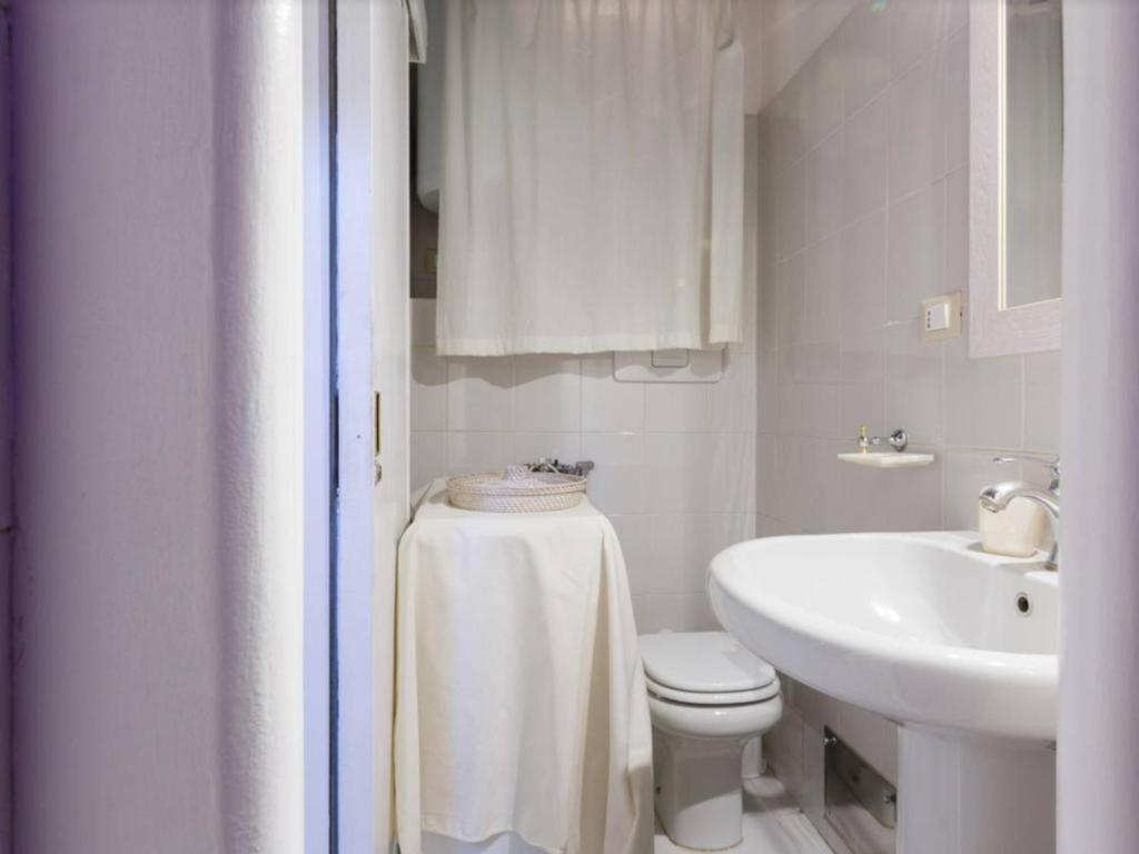 Piazza Navona White Penthouse * Rome